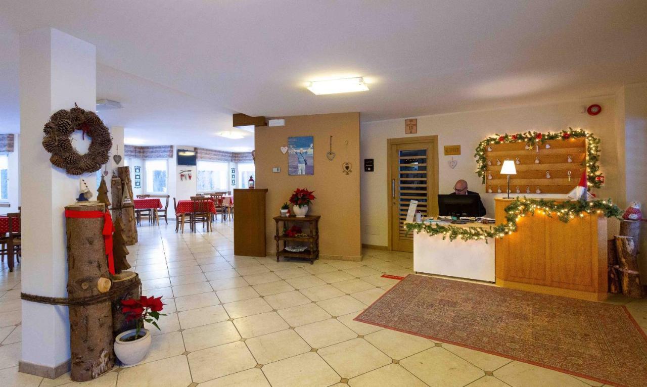 Santa Maria Ad Nives Hotel Canazei Eksteriør billede